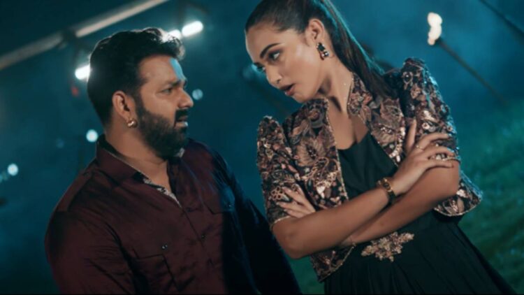 Pawan Singh's new Bhojpuri song came before Valentine's Day, flew on 'Kala Odhni' - India tv hindi