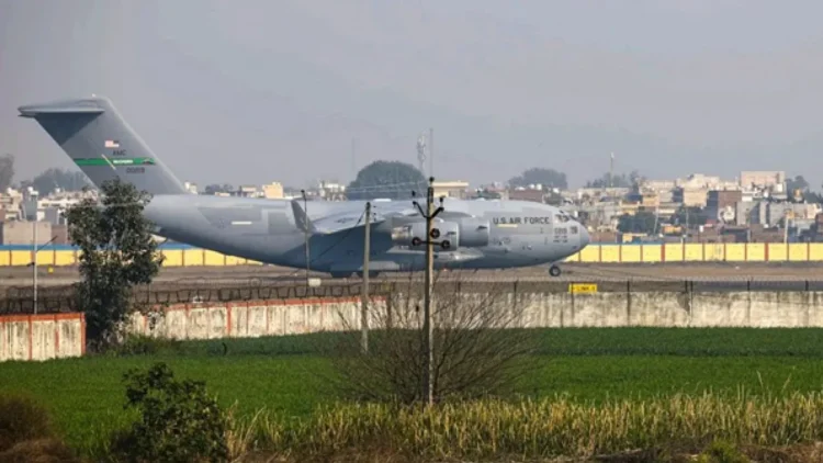 Plane Carrying Indians Deported from America Lands at Amritsar Airport: Aircraft landed at Amritsar Airport with Indians deployed from America