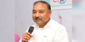 Politician Dr banda Prakash Biography in Hindi | Politician Dr banda Prakash | Politician Dr banda Prakash Biography | Politician Dr banda Prakash Lifestyle | Dr Banda Prakash Political Career | News Track Hindi News | Latest Update Hindi Samachar in Hindi | Politician Dr banda Prakash Biography: Dr. Banda Prakash was known as an active student leader since high school days. News Track in Hindi