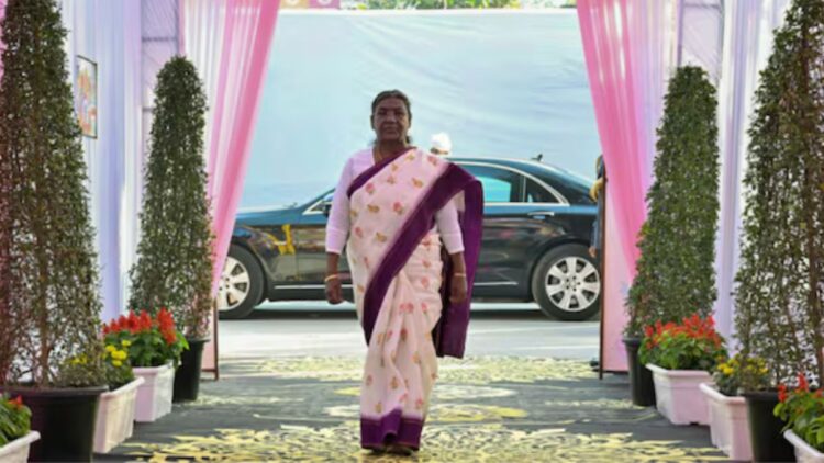 President Draupadi Murmu will go to Prayagraj tomorrow, will take a dip of faith in Sangam - India tv hindi
