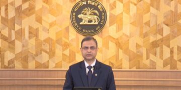 RBI reduced the repo rate by 0.25%, who will benefit and who will benefit - India tv hindi