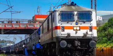 Railway recruitment scam: 4-5 lakh bribes from every candidate, CBI filed a case against many officers - India tv hindi