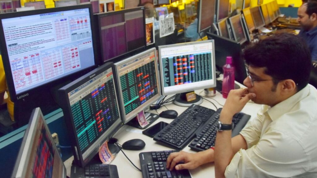 Sensex launched 250 and Nifty started trading with 65 points - India tv hindi