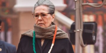 Sonia Gandhi admitted to Gangaram Hospital, under the supervision of doctors team - India tv hindi