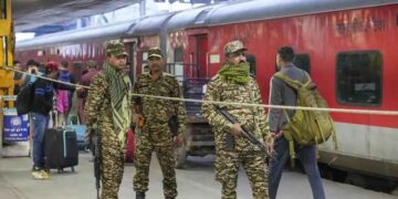 Strict security after stampede at New Delhi railway station, influx of passengers continues