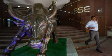 The stock market gave bumper returns in ODD year, 2025 also an odd year, see what is the gesture doing history figures? - India tv hindi