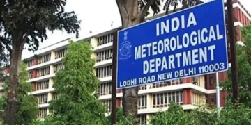 Weather Update: On one hand, due to western disturbance, snowfall and rain is expected in many states, while the Meteorological Department made people careful with the scorch
