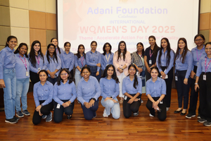 अंतरराष्ट्रीय महिला दिवस से पहले अदाणी फाउंडेशन ने मुंद्रा में 1,000 से ज्यादा
