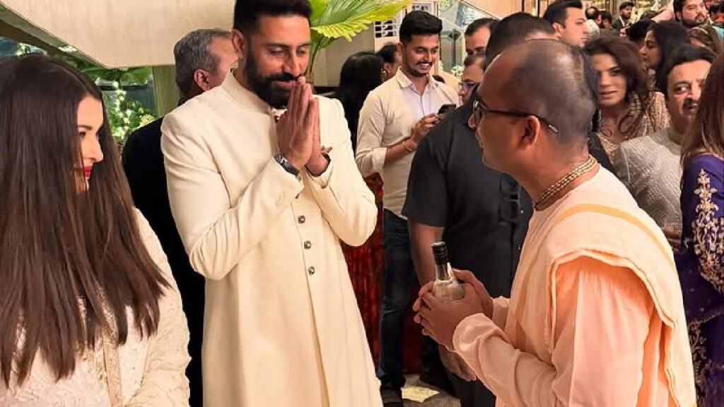 Aishwarya -Abhishek is together, if you look dyed in the same color, fans swung happily - India tv hindi