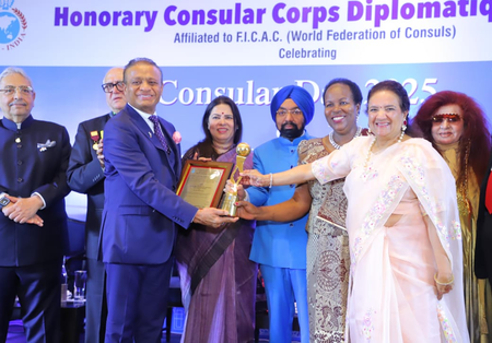 Ajanta Pharma co-founder and vice-president Madhusudan Aggarwal honored the 'Counselor of the Year' Award