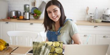 An increase of 22% in the number of women taking loans, know what is doing half the population by taking a loan? - India tv hindi
