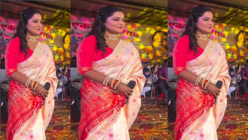 Anjana Singh reached Pratapgarh in UP, fans gathered to see actress, video viral