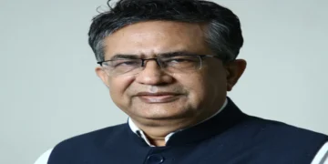 Ashish Kumar Chauhan at a Panel Discussion Held in Singapore: US dollar dominance, NSE MD and CEO Ashish Kumar Chauhan, said in a panel discussion held in Singapore, US Dollar Dominance will continue, Said nse md and CEO ASHISH KUMAR CHAUHAN In A Panel Discussion Held in Singapore