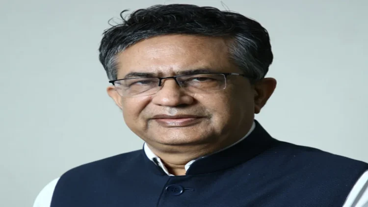 Ashish Kumar Chauhan at a Panel Discussion Held in Singapore: US dollar dominance, NSE MD and CEO Ashish Kumar Chauhan, said in a panel discussion held in Singapore, US Dollar Dominance will continue, Said nse md and CEO ASHISH KUMAR CHAUHAN In A Panel Discussion Held in Singapore