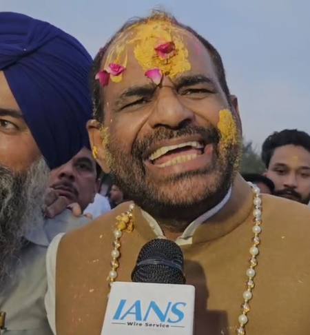 आतिशी अपने गिरेबान में झांके, 2500 रुपये महिलाओं को मिलेंगे : रमेश बिधूड़ी