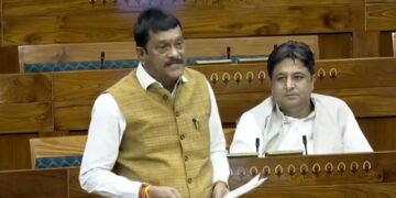 BJP MP's controversial statement, said- 'PM Modi was Chhatrapati Shivaji Maharaj in the previous life' - India tv hindi