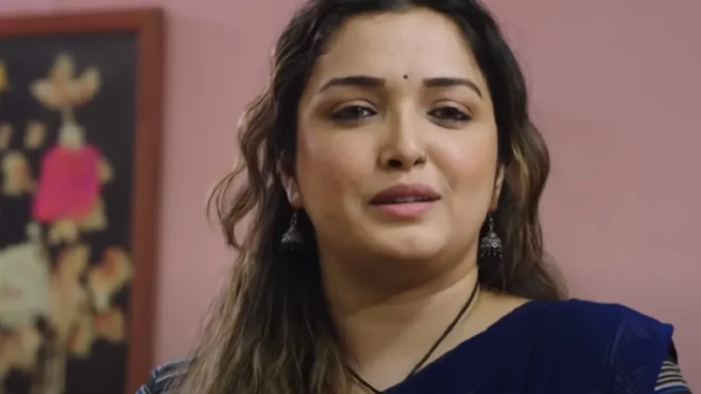 Before Navratri, this blockbuster film filled with devotion to Amrapali Dubey is being released, you can see this film here