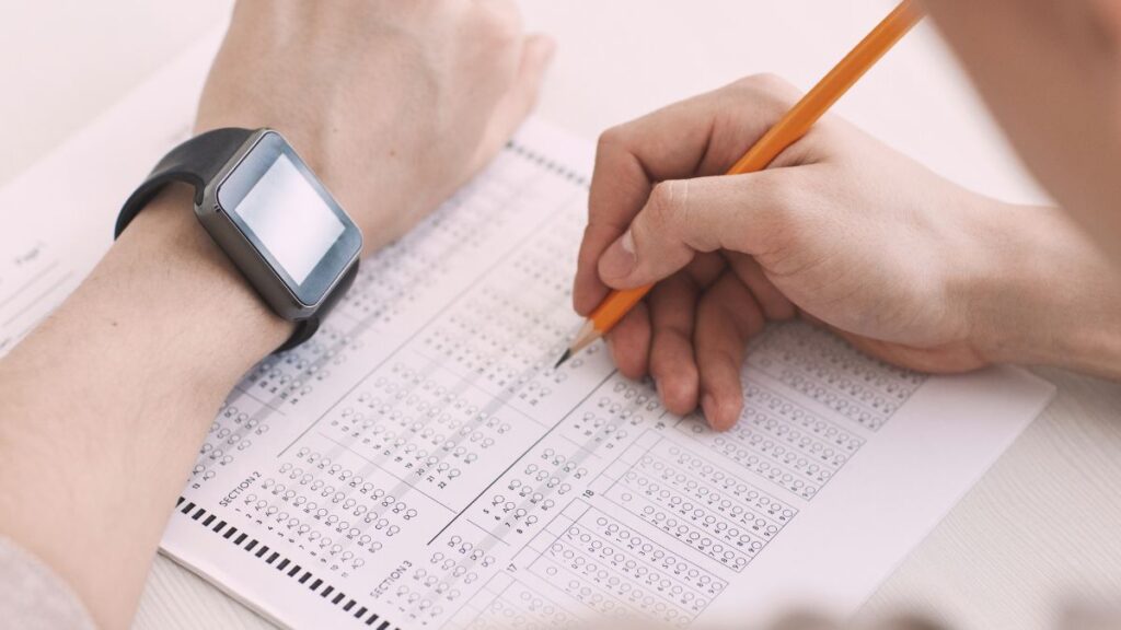 Bihar Board issued answer-key for class 10th examination, how long can you register objections?
