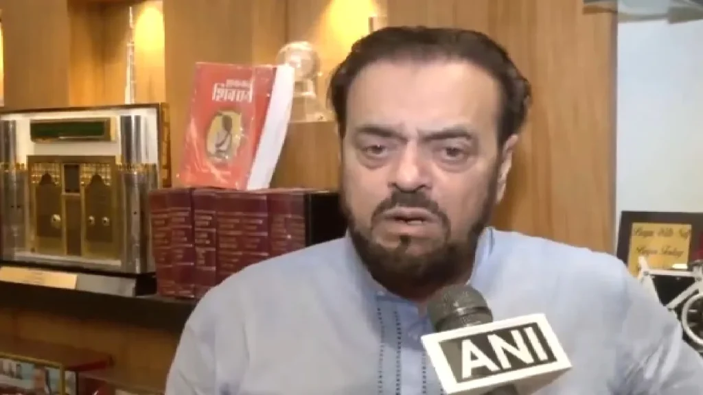 Case filed on Abu Azmi: SP leader Abu Azmi's lyrics changed as soon as the case was registered on praising Aurangzeb, I said- I did not say anything against Hindu brothers, case on sp leader abu azmi for praising mughal rular aurarangzeb