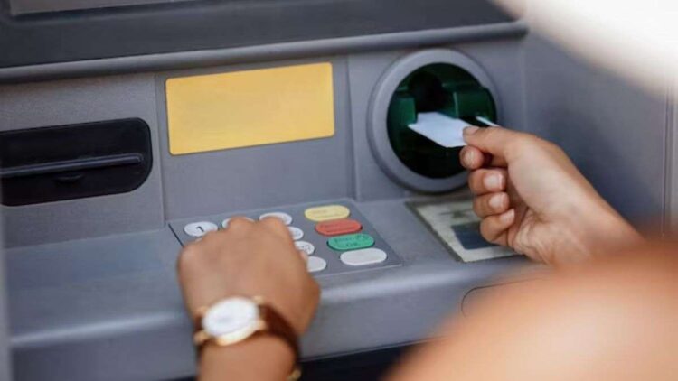 Cash withdrawn from ATM will charge Rs 23, new fees will be implemented from May 1 - India tv hindi