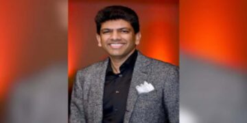 Chandrasekhar Pemmasani | Politician Chandrasekhar Pemmasani Lifestyle | Chandrasekhar Pemmasani Early Life | Chandrasekhar Pemmasani Education | Chandrasekhar Pemmasani Political Career | Politician chandrasekhar pemmasani as a doctor | Chandrasekhar Pemmasani Biography | News Track Hindi News | Latest Update Hindi Samachar | Chandrasekhar Pemmasani Wikipedia: Chandrashekhar Pemmasani is leading in the direction of new enthusiasm and improvement in rural development and communication. News Track in Hindi