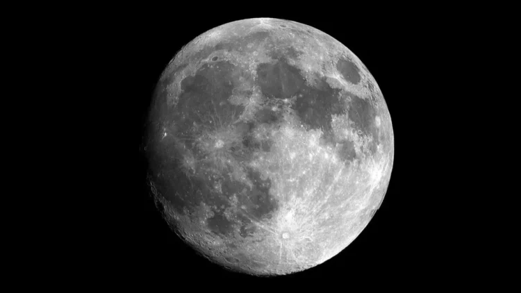 Chandrayaan3 on Moon Ice: Chandrayaan-3, who landed on the moon, made a huge discovery, likely to have a large-scale snow on the place away from the pole!