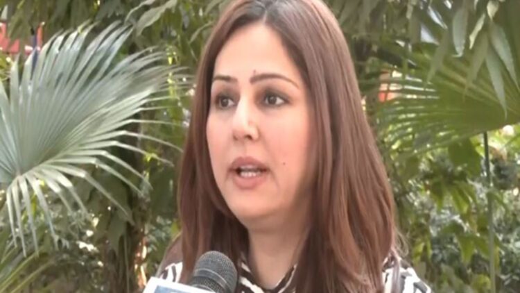 'Congress big leaders do not take care of workers', Mumtaz Patel's spill pain - India tv hindi