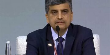 भारत की आर्थिक वृद्धि को रेटपेयर्स दें बढ़ावा : वित्त सचिव अजय सेठ