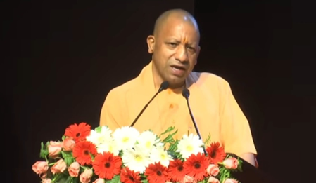 देश सेवा सर्वोपरि, ईमानदारी से अपने कर्तव्यों का करें निर्वहन : सीएम योगी