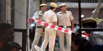 Dead bodies found in rotten condition of mother and 2 daughters, had not paid rent for two months - India tv hindi