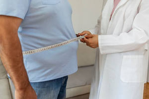 Diet in middle age, ratio of the ratio of waist-to-cooles with cognitive work is related to: Study