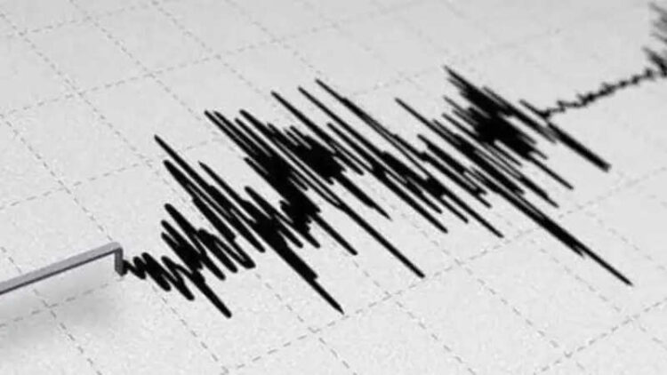 Hilly Mp's land, 10 km below the earthquake, the center was 10 km