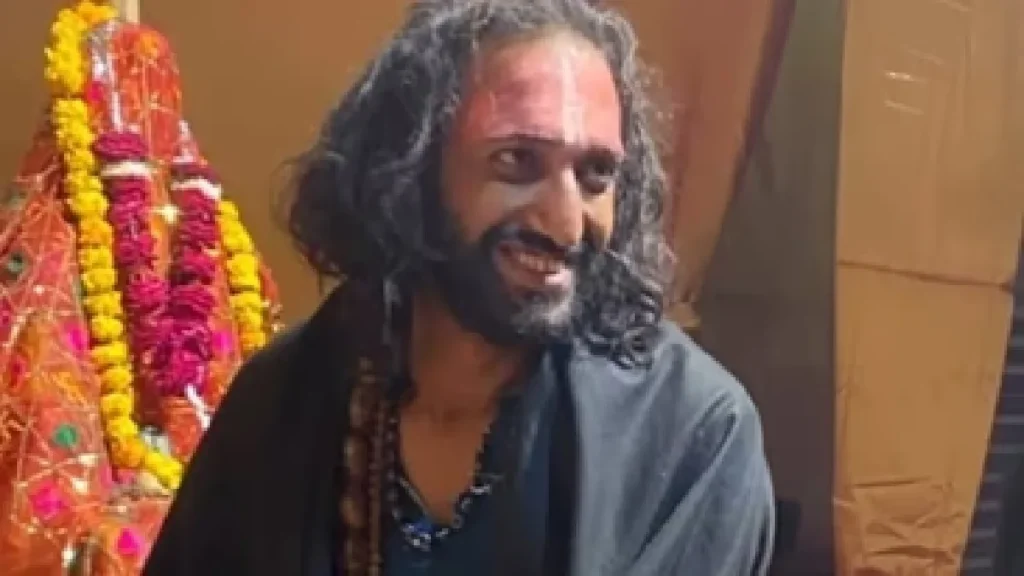 IIT baba threatened to committee suicide: IIT Baba threatened suicide, police reached, I was drunk, IIT baba threatened to commit suicide, when police Arrived he said he was founder the influence of ganja.