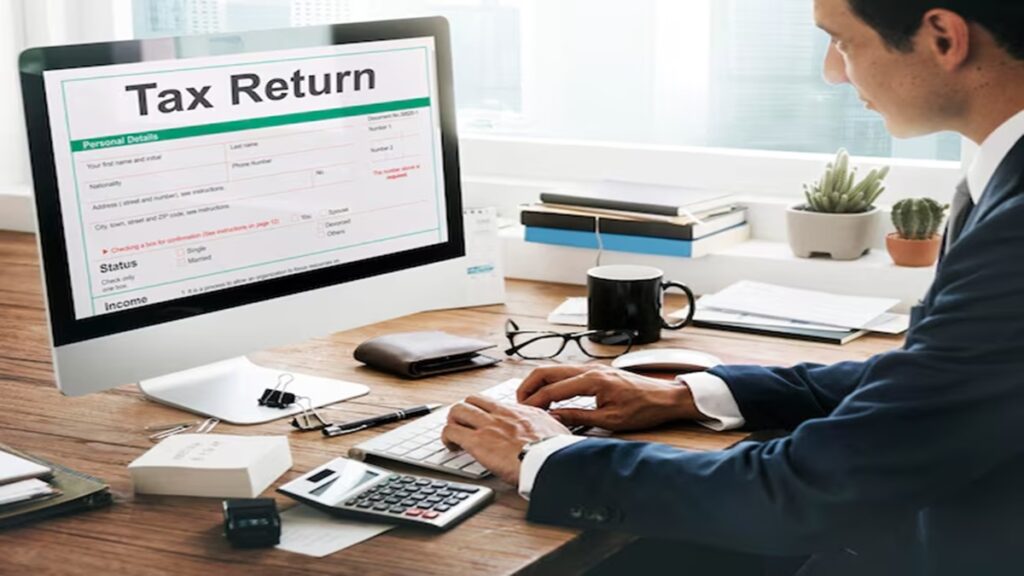 ITR: More than 90 lakh updated income tax returns filed in 4 years, government received so much money - India tv hindi
