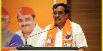 Indian Politician Chandrakant Raghunath Patil Wikipedia Biography Age Family Net Worth Political Career Cr Patil Ka Rajnitik Safar | Today Latest News in Hindi News Track | Chandrakant Raghunath Patil Wikipedia: Chandrakant Raghunath Patil is popular as a disciplined and organizational leader. News Track in Hindi