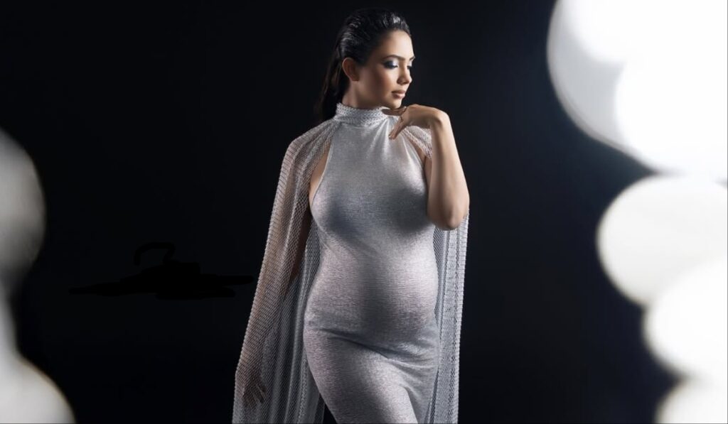 Mother will become 'Kumkum Bhagya' actress, flaunted baby bump - India tv hindi