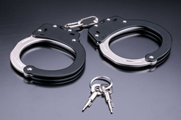 Mumbai Police arrested 17 Bangladeshi intruders including five women