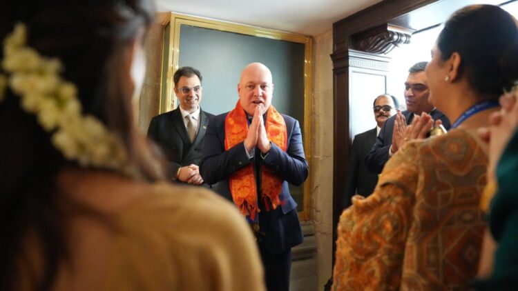 New Zealand's PM Luxon reached India, will meet with PM Modi today - India tv hindi