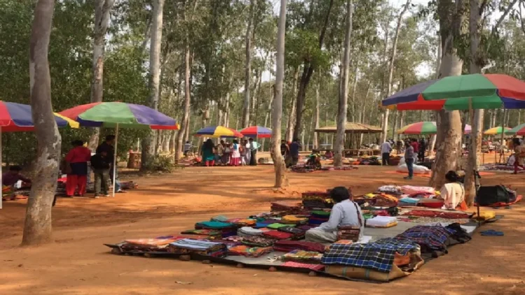 No Holi in Sonajhuri Haat: Mamata Banerjee's government stopped playing Holi in Santiniketan's famous Sonjhuri Haat, gave it to it, west Bengal Govt of Mamata Bnerjee Ban on Holi Celebration in Sonajhuri Haat of Shantiniketan