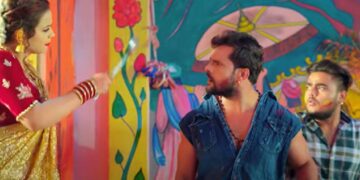 'Open the door Bhauji ...' Khesari Lal Yadav played Holi with Bhabhi, Bhojpuri song viral - India tv hindi