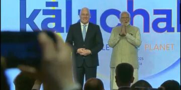 PM Modi inaugurated Raisina Dialogue, New Zealand's PM also appeared with - India tv hindi