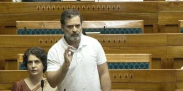 Rahul Gandhi raised the matter of voter list in Parliament, said- 'There should be discussion in Parliament regarding disturbances'