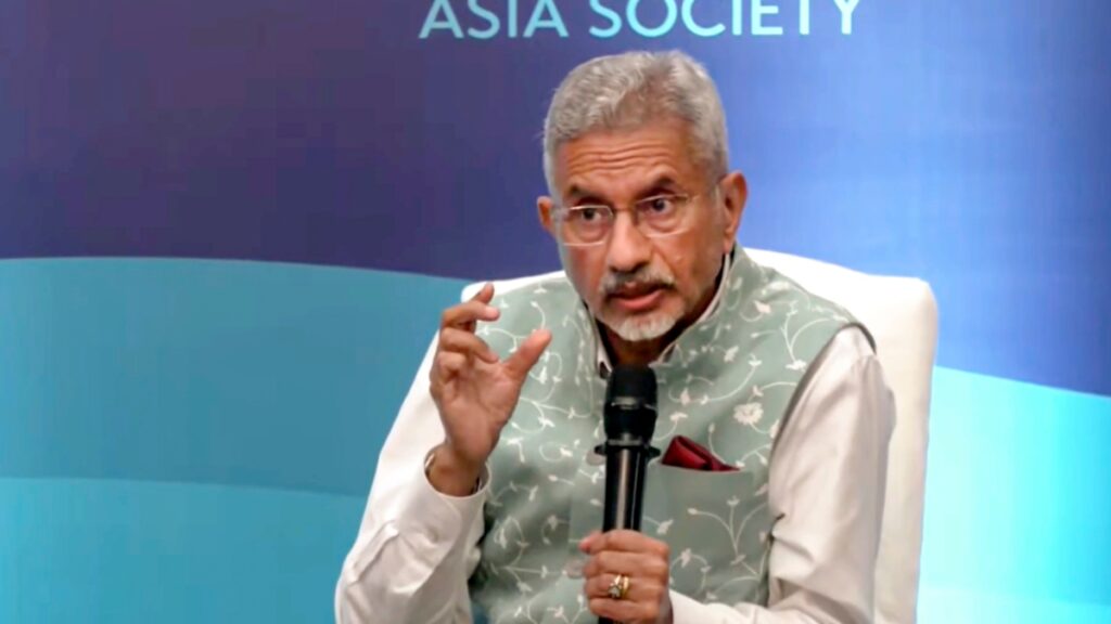 'Stressful relationship is not beneficial for anyone', Foreign Minister Jaishankar said about China - India tv hindi
