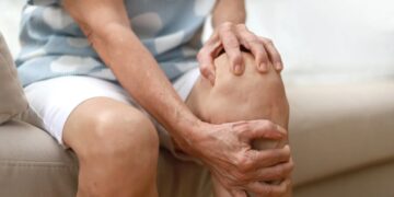 There is constant pain in the joints, there can be a victim of this serious illness, bones forced - India tv hindi