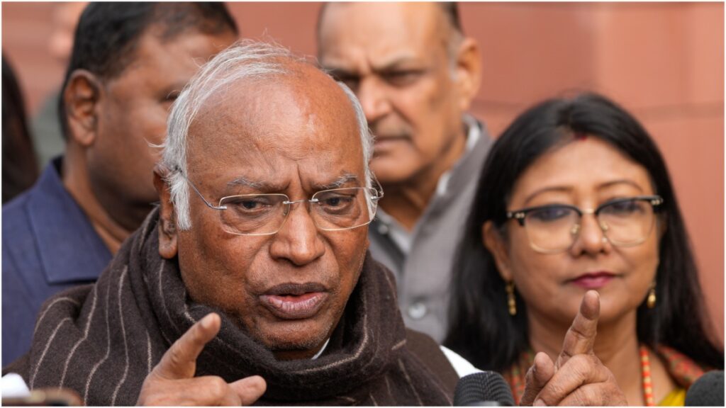 WCD clarified on Mallikarjun Kharge's claim, said - no money has disappeared - India tv hindi