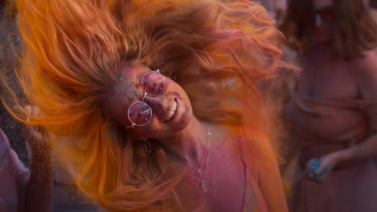 When these 7 songs will be played on Holi when Abir -Gulal's fun - India tv hindi
