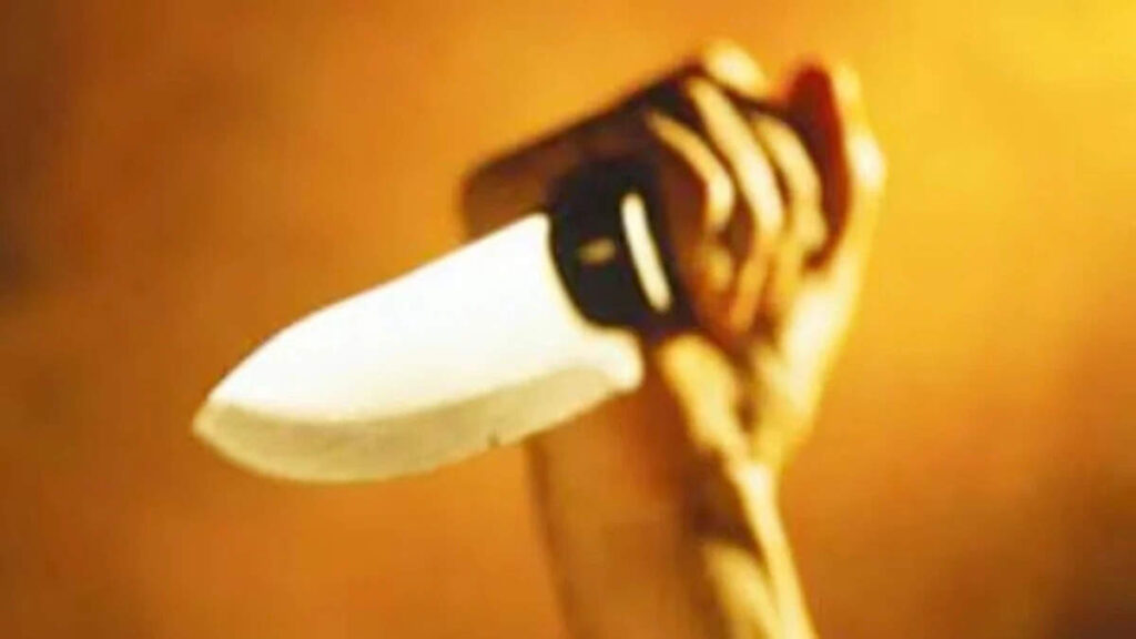 While dancing in the wedding ceremony, the debate was held, then the young man stabbed and killed, thrown the dead body in the river to escape