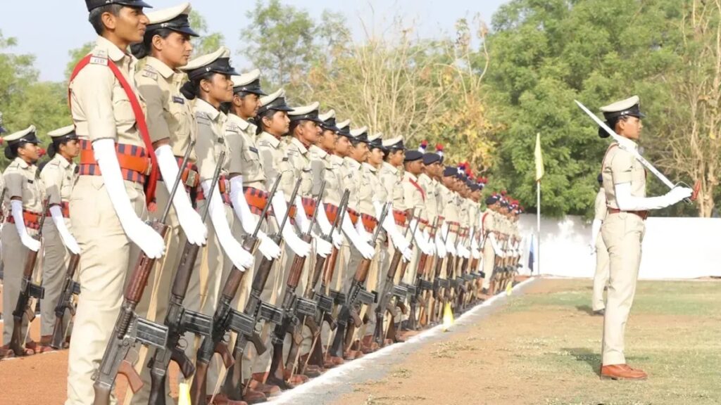 Women policemen will handle the security of PM Modi's program on Women's Day - India tv hindi