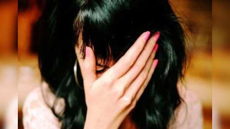 A girl molested outside Bundi Collectorate, police reached the spot, crowds gathered on the spot