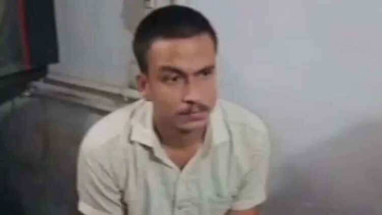 ACB caught Patwari red -handed, sought bribe in lieu of compensation